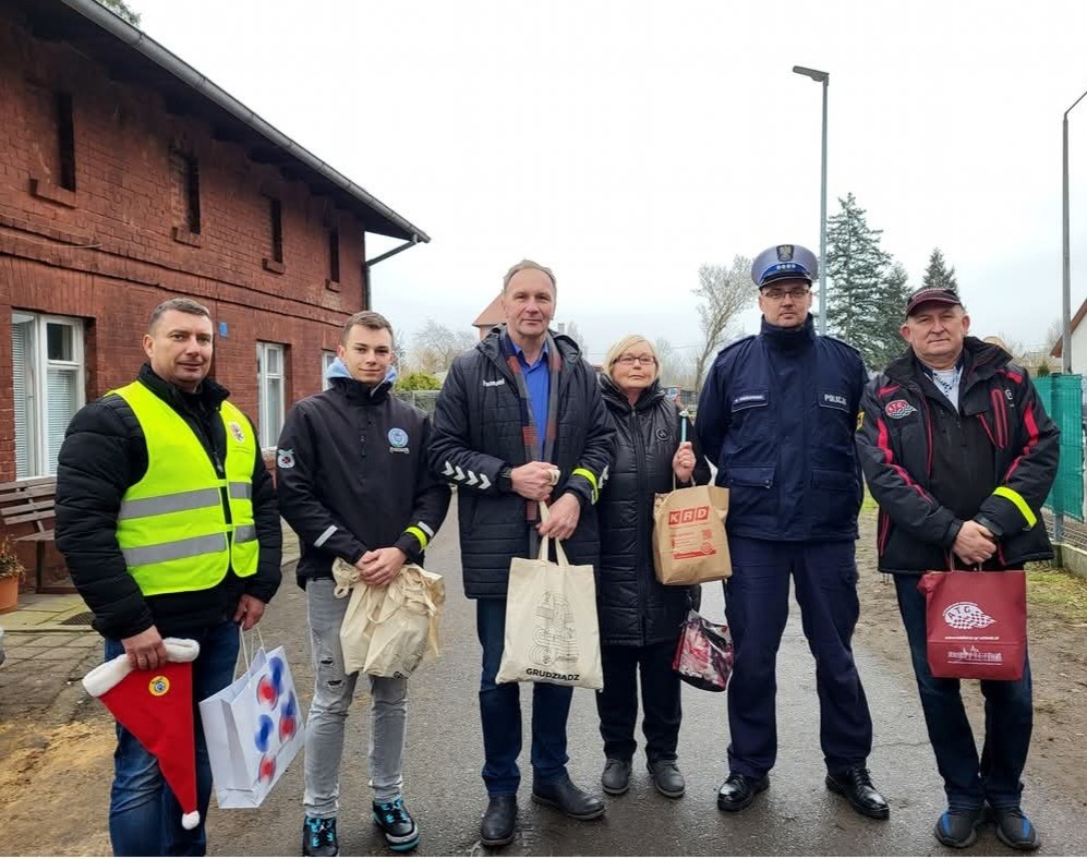Organizatorzy akcji profilaktycznej w Grudziądzu foto wyk. wolonatriusz IPA Region Brodnica