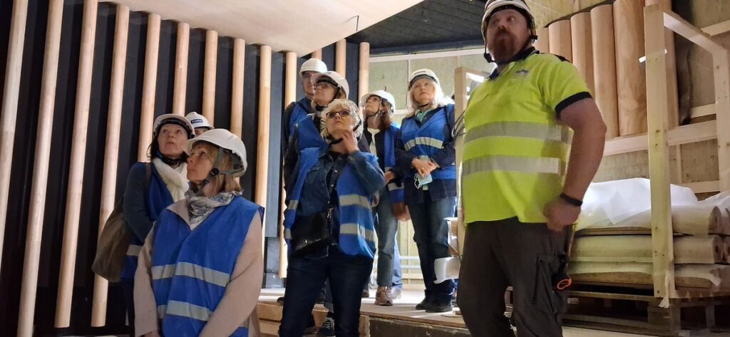 Podziwiamy budowę sali koncertowej, fot. KPCEN Bydgoszcz