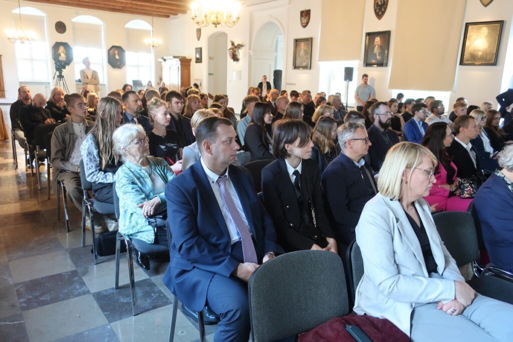 zaproszeni goście na uroczystą galę konkursu