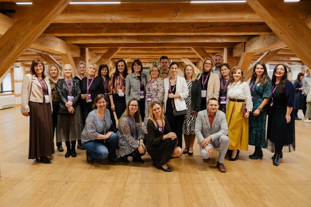 nauczyciele ZSS33 organizatorzy konferencji