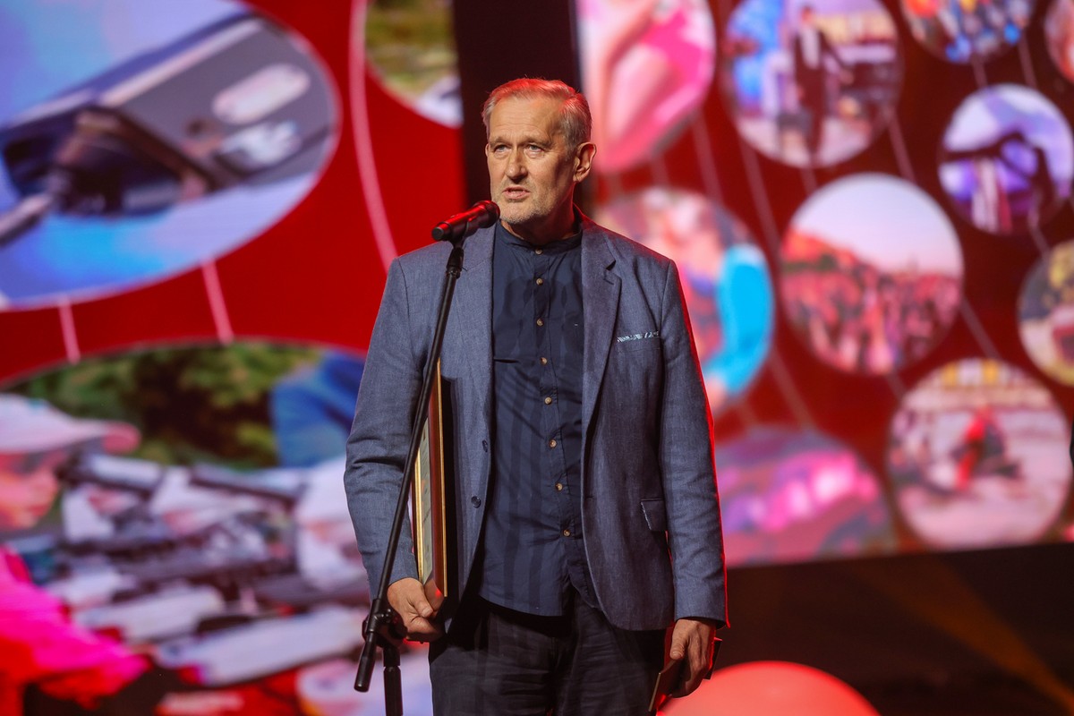 Zbigniew Mikielewicz w 2025 r. otrzymał nagrodę marszałka województwa kujawsko-pomorskiego za całokształt działalności artystycznej, fot. Mikołaj Kuras dla UMWKP