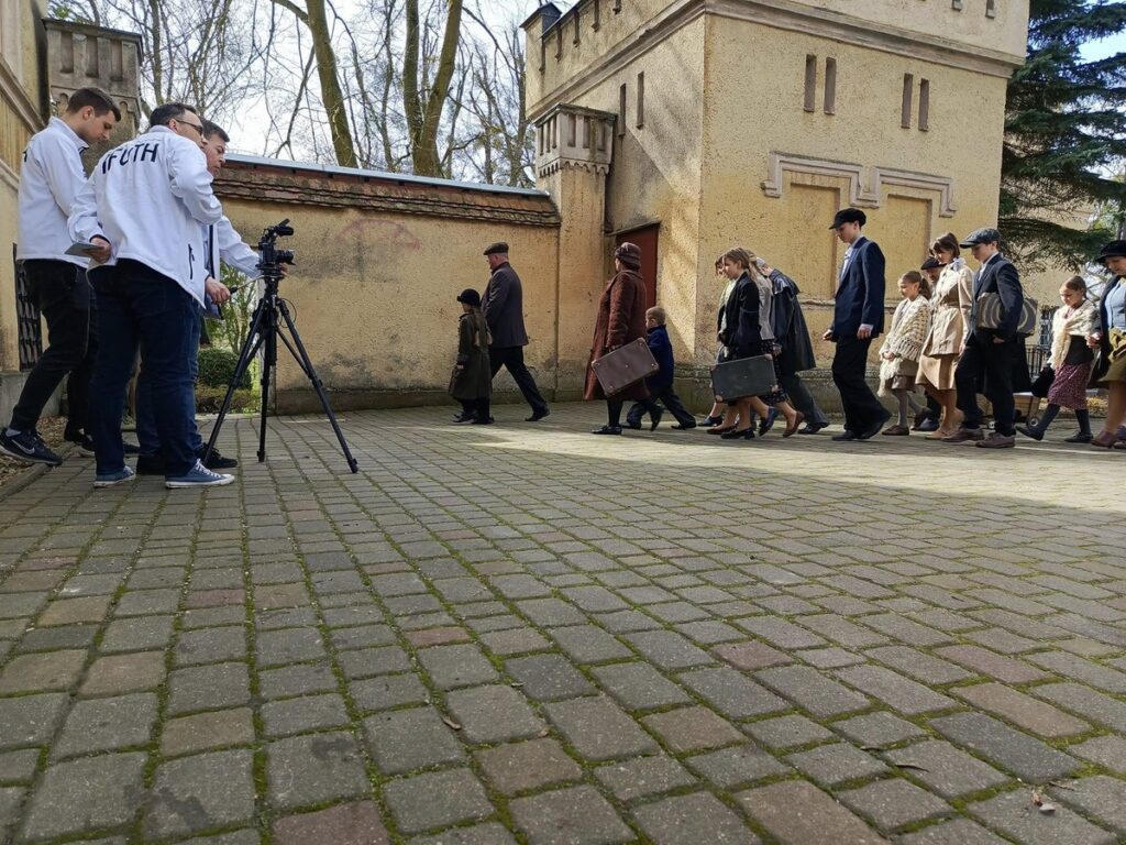 Na planie filmu "Dzieci Szmalcówki", fot. Unisławskie Towarzystwo Historyczne