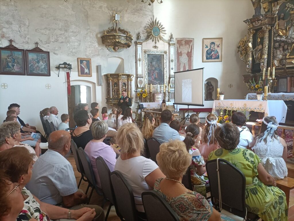 Prelekcja w kościele Narodzenia NMP w Żernikach- zdj. własne parafii