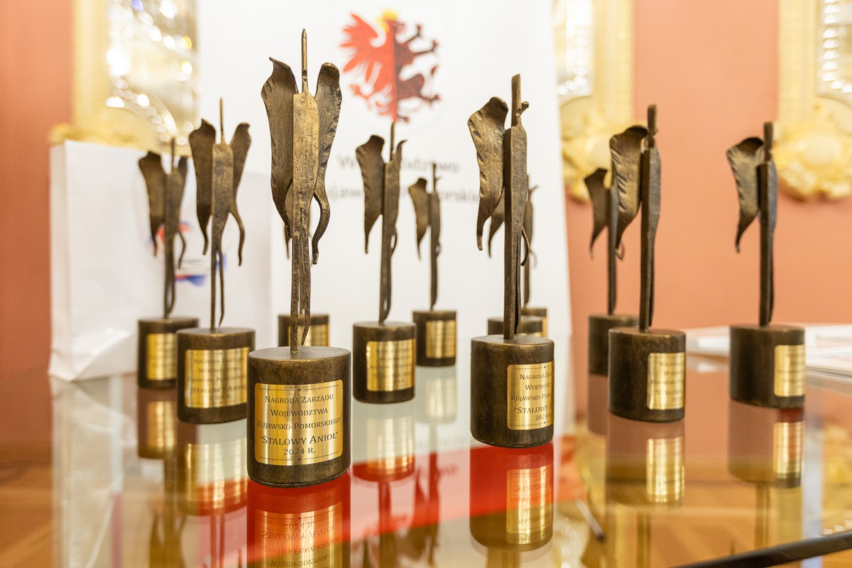 Statuetki Stalowe Anioły