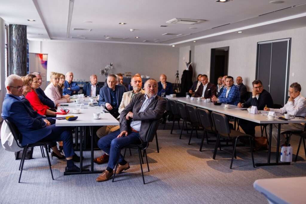 Uczestnicy posiedzenia Prezydium K-P WRDS w dniu 22.05.2025 r. w Inowrocławiu