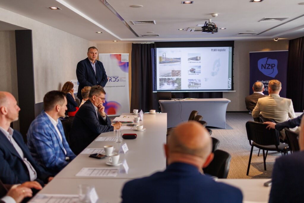 Uczestnicy posiedzenia Prezydium K-P WRDS w dniu 22.05.2025 r. w Inowrocławiu