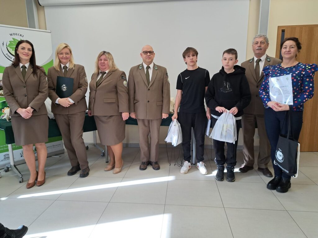 Reprezentanci Szkoły Podstawowej im. Przyjaciół Borów Tucholskich w Lipinkach, fot. Piotr Szumigaj WPK