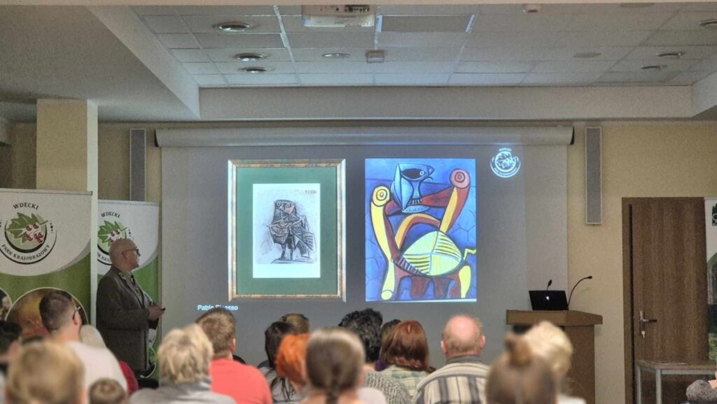 Prelekcja nt. Sów w kulturze i historii, fot. Piotr Szumigaj