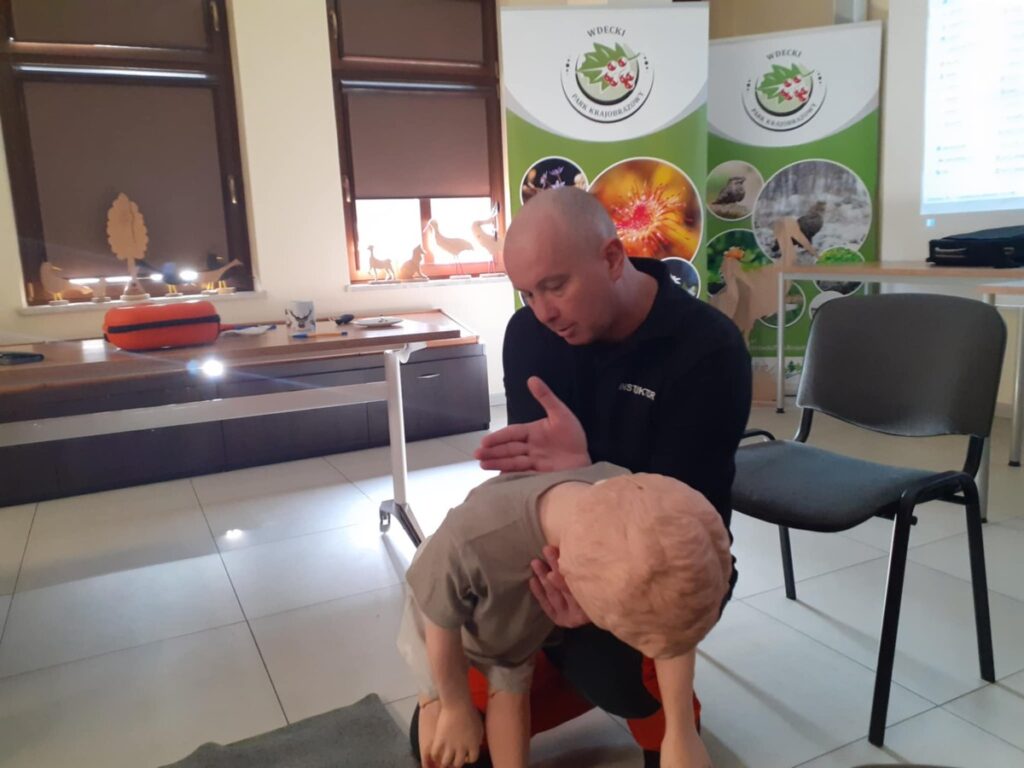 Postępowanie w przypadku niedrożności dróg oddechowych u dzieci, fot. Marlena Wojciechowska