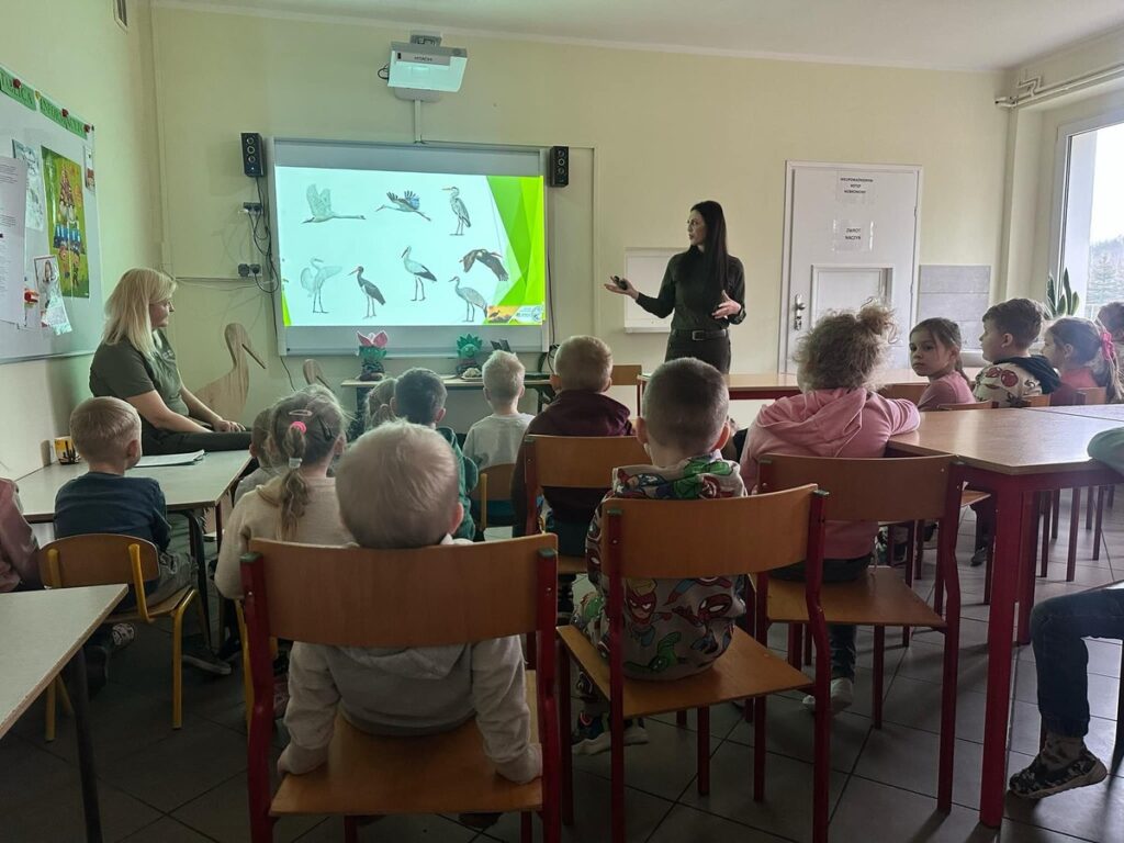 Sprawdzenie wiedzy w formie zabaw z pytaniami, fot. SP Zielonka