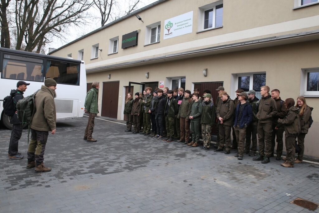Odprawa przed wycieczką fot. Bartłomiej Szamocki