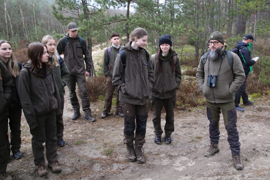 Kilka słów o monitoringu wilków fot. Rafał Borzyszkowski
