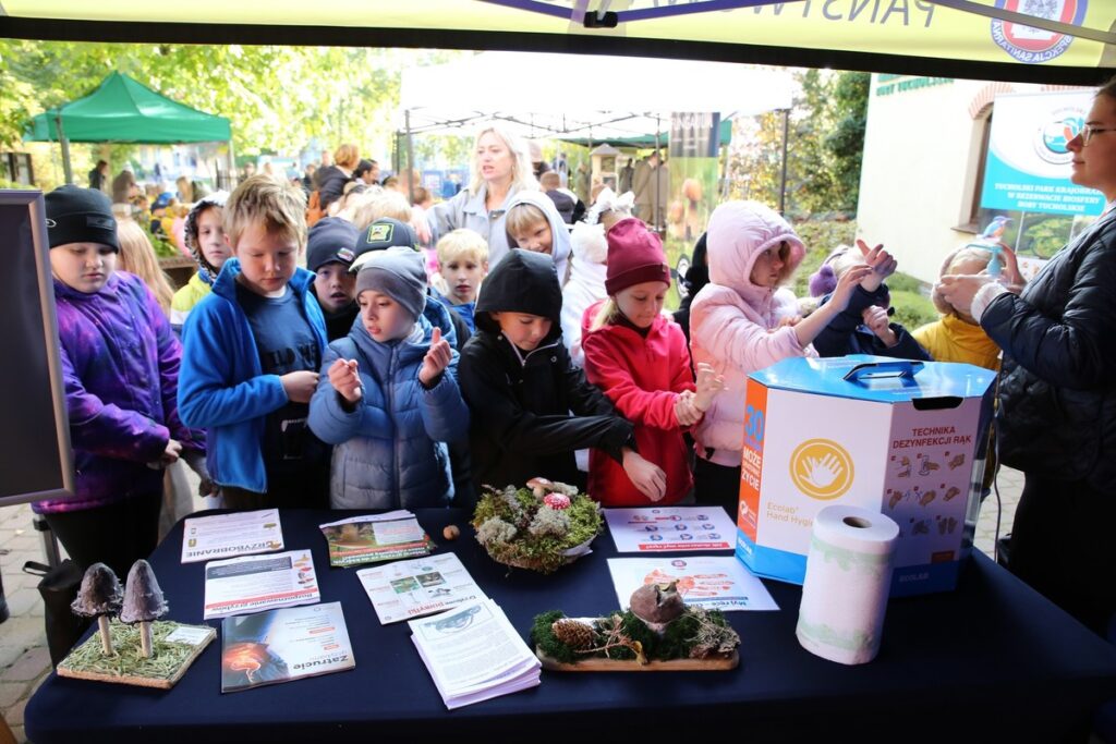 Stoisko SANEPID-u, fot. Rafał Borzyszkowski