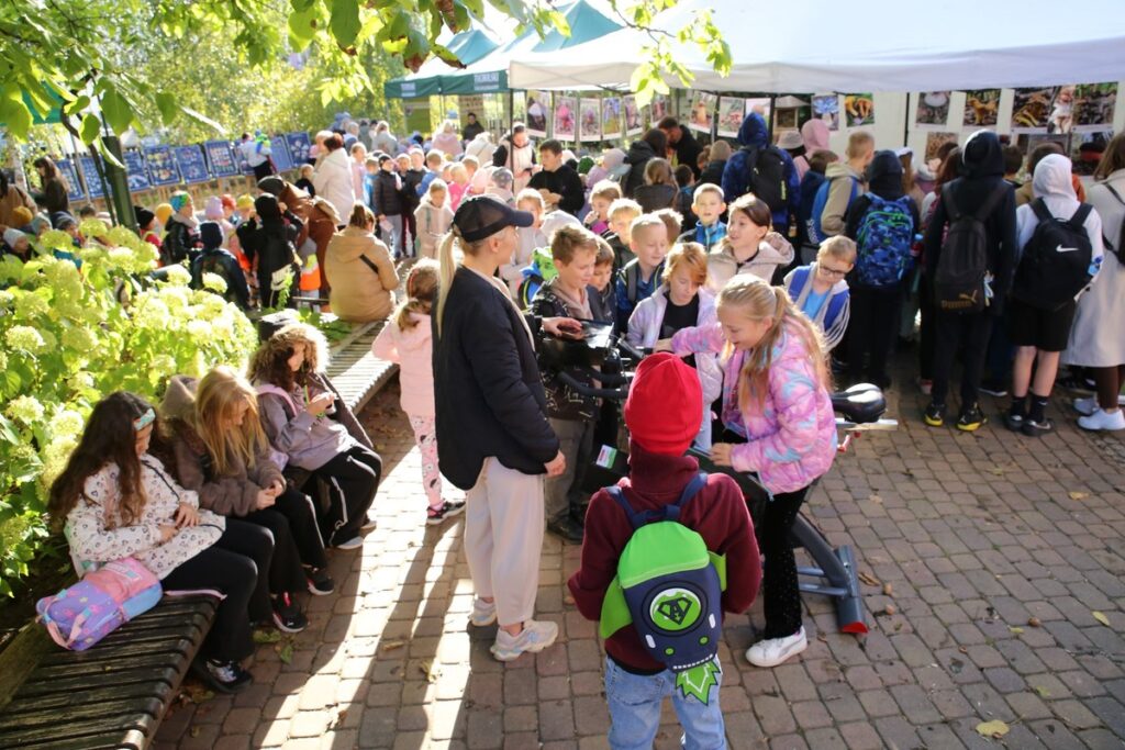 Uczestnicy wystawy, fot. Rafał Borzyszkowski