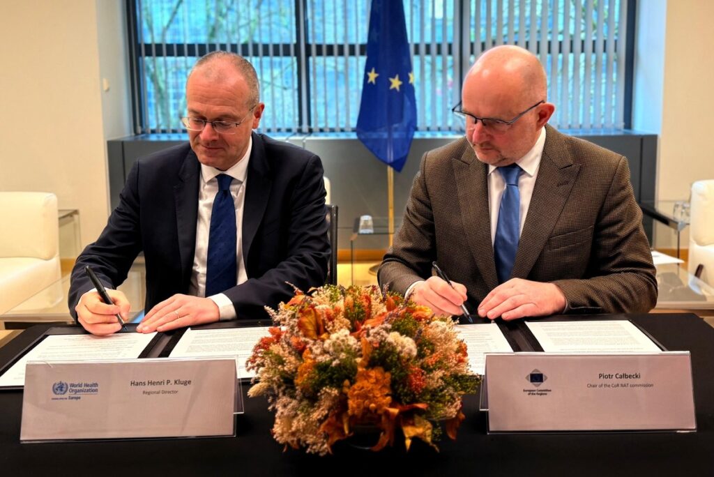 Signing of the CoR-UN cooperation plan, photo: Mieszko Matusiak/UMWKP