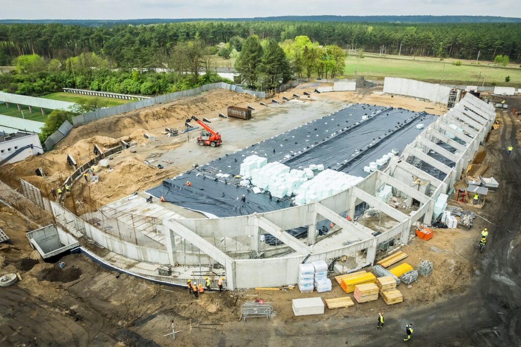 Budowa hali w kompleksie Zawiszy, fot. Tomasz Czachorowski/eventphoto.com.pl dla UMWKP