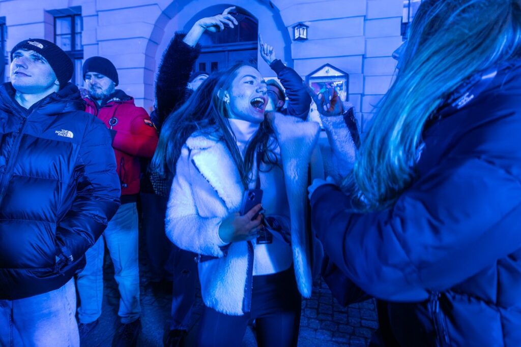 “The New Year’s Power of Hits” photo by Szymon Zdziebło / tarantoga.pl