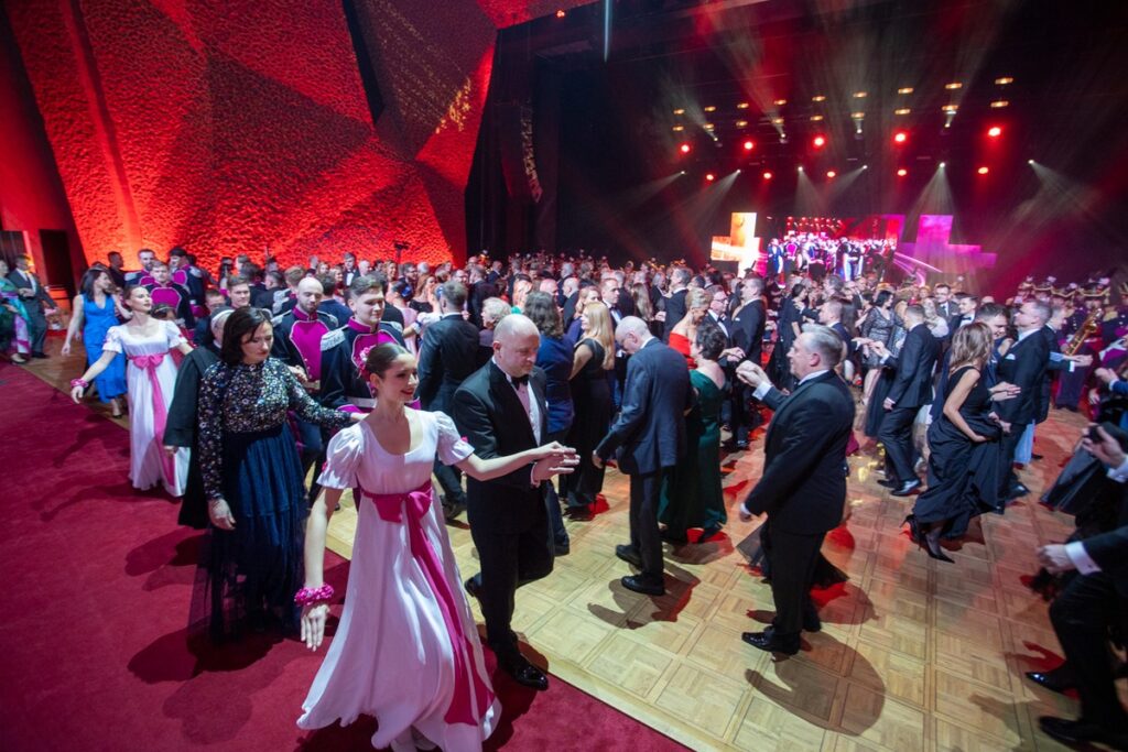 XIII Marszałkowski Bal Dobroczynny, fot. Mikołaj Kuras dla UMWKP