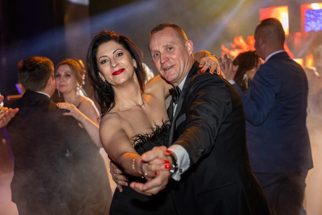 XIII Marszałkowski Bal Dobroczynny, fot. Szymon Zdziebło/tarantoga.pl dla UMWKP