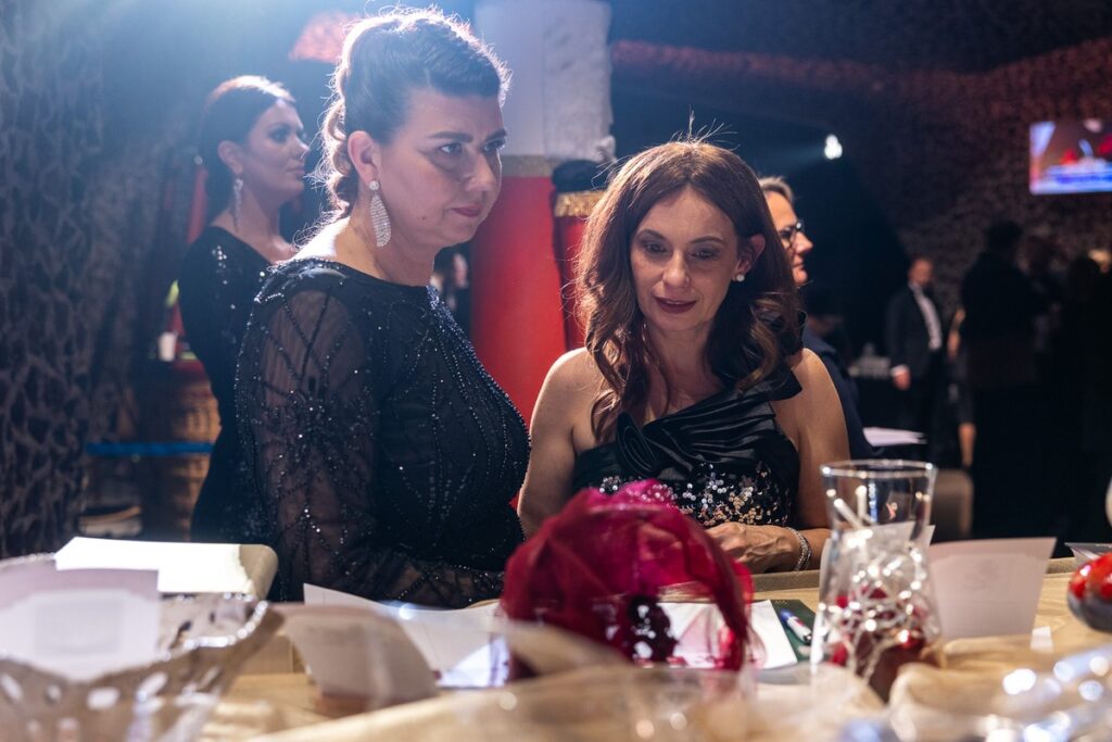 XIII Marszałkowski Bal Dobroczynny, fot. Szymon Zdziebło/tarantoga.pl dla UMWKP