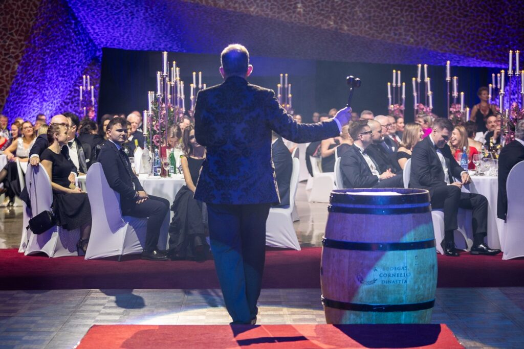 XIII Marszałkowski Bal Dobroczynny, fot. Szymon Zdziebło/tarantoga.pl dla UMWKP