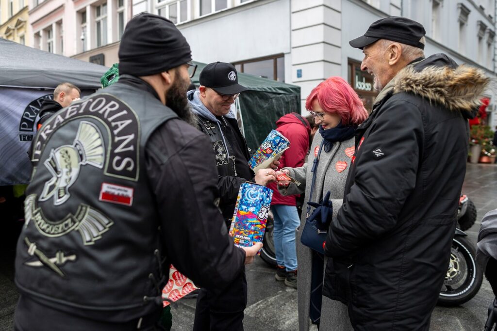 Finał WOŚP w Bydgoszczy fot. Tomasz Czachorowski/eventphoto.com.pl dla UMWKP