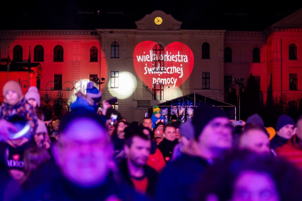 Finał WOŚP w Bydgoszczy fot. Tomasz Czachorowski/eventphoto.com.pl dla UMWKP