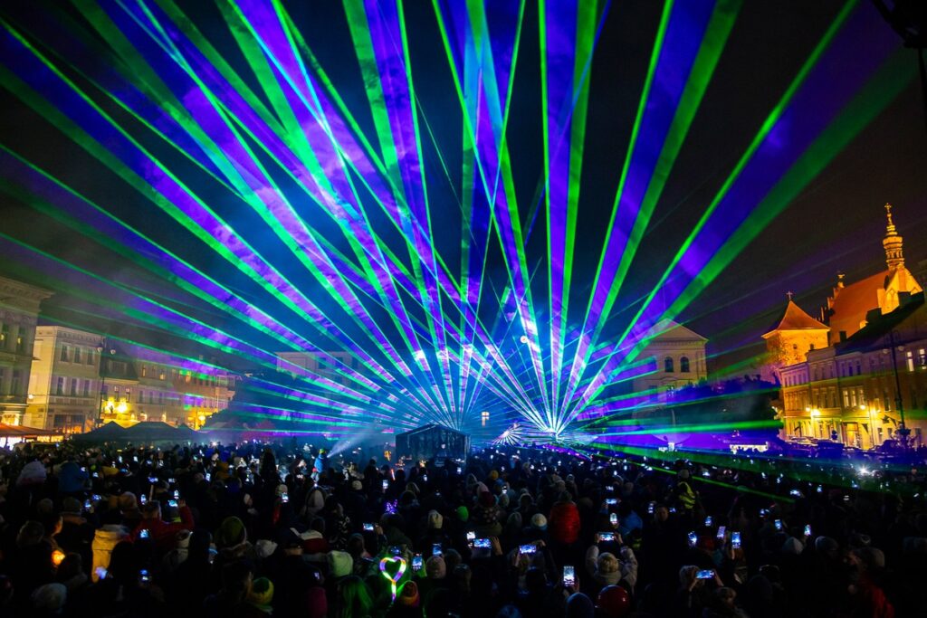 Finał WOŚP w Bydgoszczy fot. Tomasz Czachorowski/eventphoto.com.pl dla UMWKP