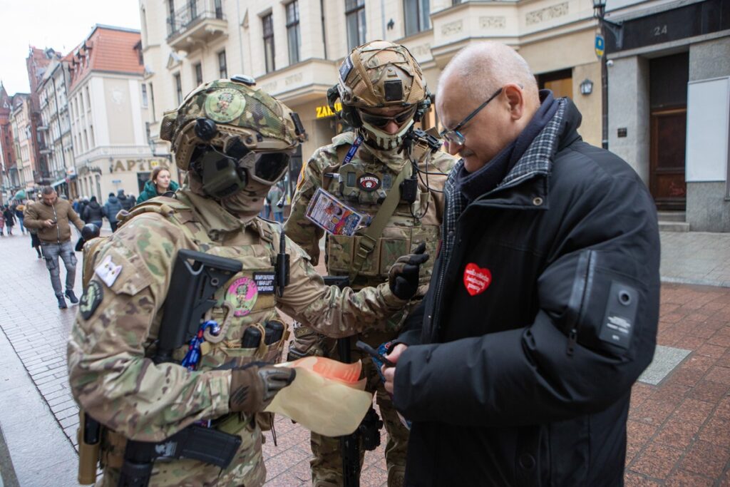 Finał WOŚP w Toruniu fot. Mikołaj Kuras dla UMWKP