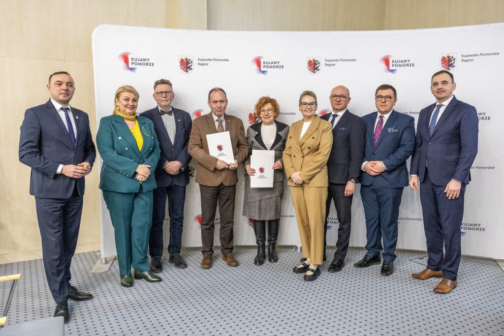 FEdKP contract handover ceremony, photo by Szymon Zdziebło/tarantoga for UMWKP