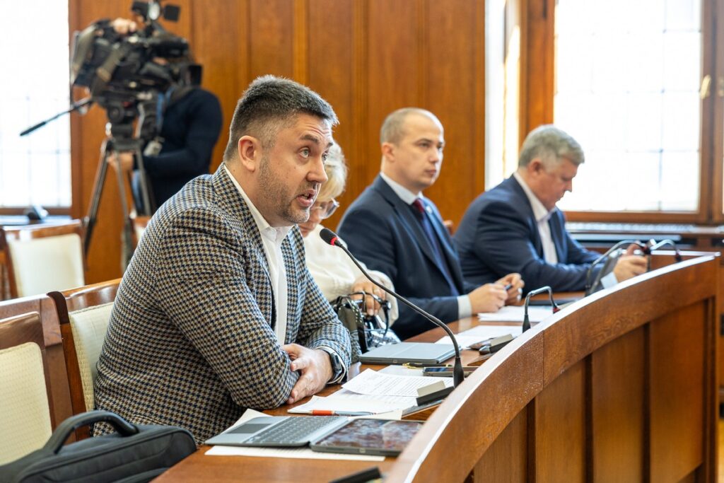 Sesja sejmiku województwa, 17 lutego 2025, fot. Szymon Zdziebło/tarantoga dla UMWKP