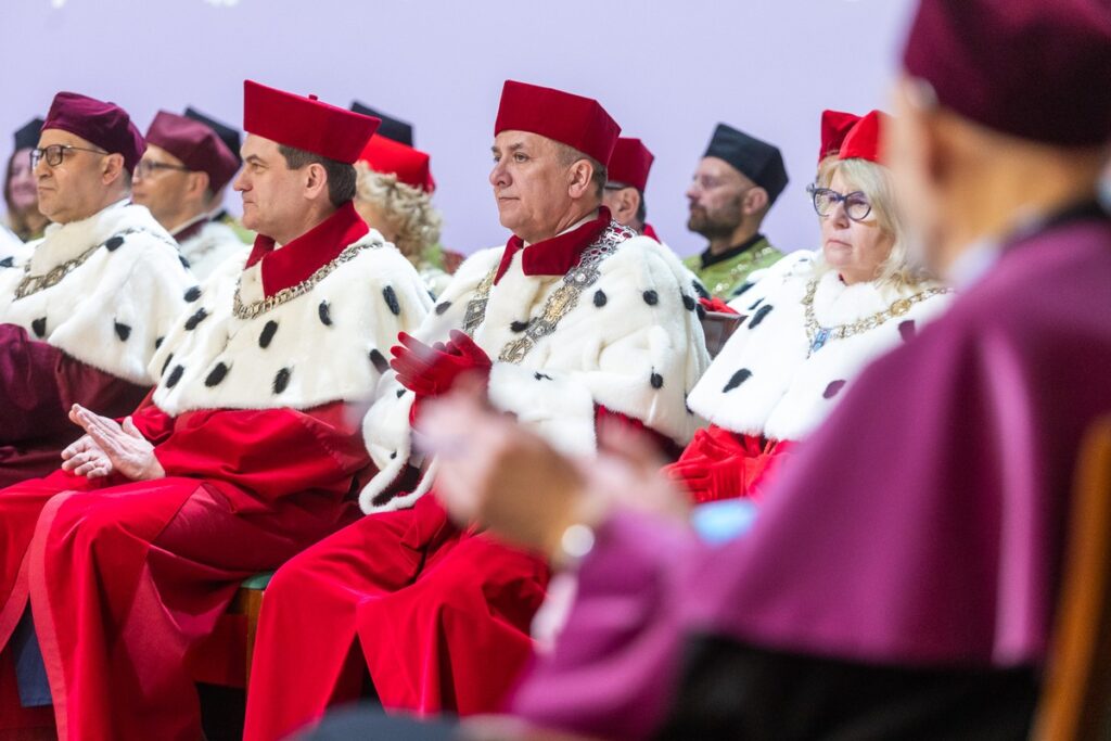 Święto Uniwersytetu Mikołaj Kopernika w Toruniu, fot. Szymon Zdziebło/tarantoga.pl dla UMWKP Celebration of Nicolaus Copernicus University in Toruń, photo: Szymon Zdziebło/tarantoga.pl for UMWKP