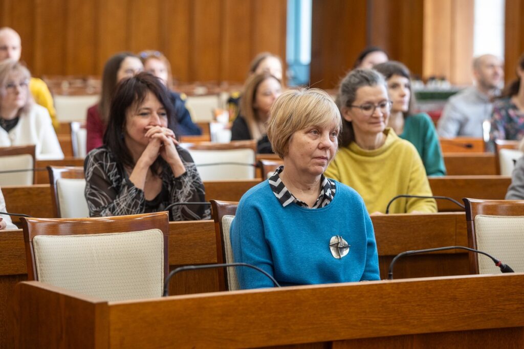 Dictation at the Marshal's Office, photo by Szymon Zdziebło/tarantoga.pl for UMWKP
