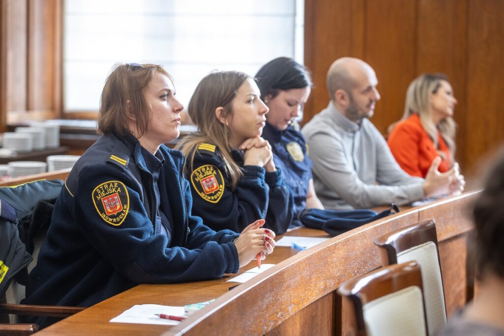 Dictation at the Marshal's Office, photo by Szymon Zdziebło/tarantoga.pl for UMWKP