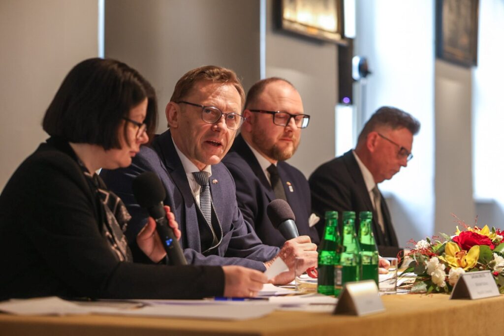 Konferencja podsumowująca polsko-litewską współpracę w naszym regionie, fot. Szymon Zdziebło/ tarantoga.pl dla UMWKP