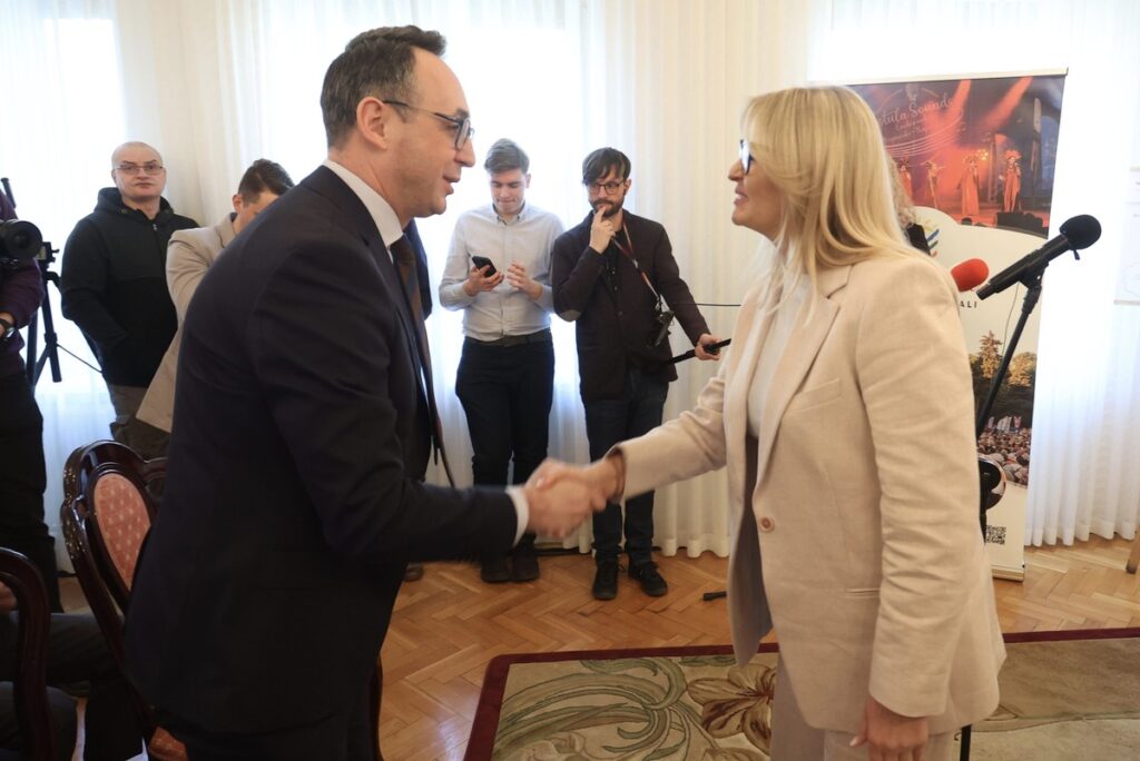 Ceremonia podpisania umowy, Urząd Miejski w Ciechocinku, 21 marca 2025, fot. Mikołaj Kuras dla UMWKP