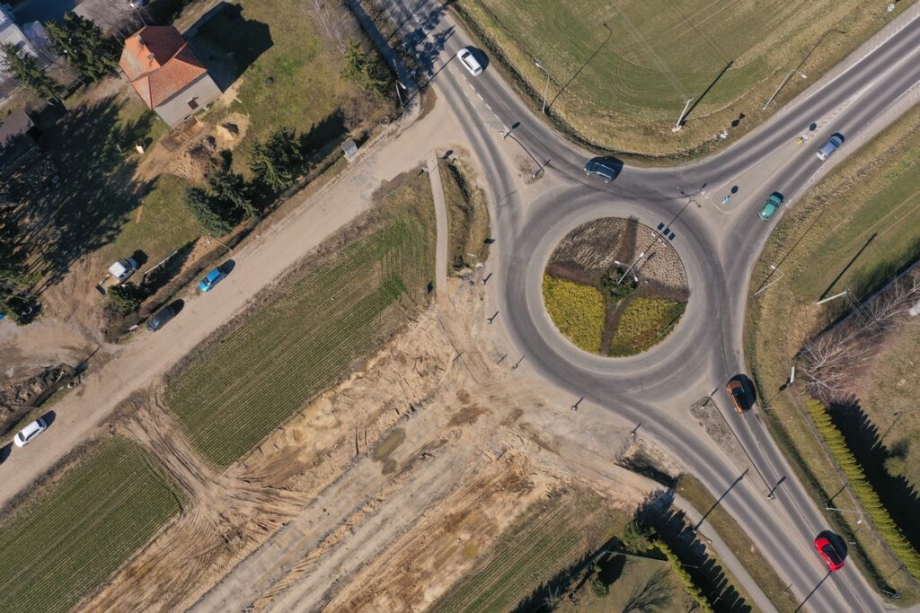 Budowa obwodnicy Mogilna, fot. Mikołaj Kuras dla UMWKP