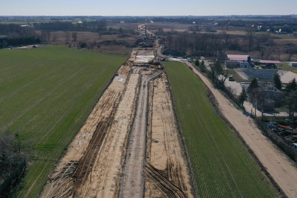 Budowa obwodnicy Mogilna, fot. Mikołaj Kuras dla UMWKP