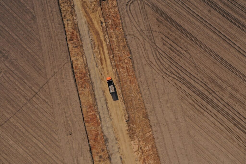 Budowa obwodnicy Mogilna, fot. Mikołaj Kuras dla UMWKP