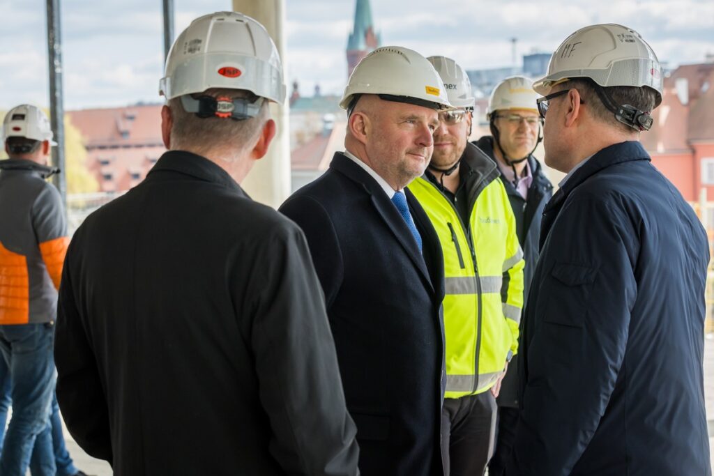 Wiecha na budowie czwartego kręgu Opery Nova, fot. Tomasz Czachorowski/eventphoto dla UMWKP