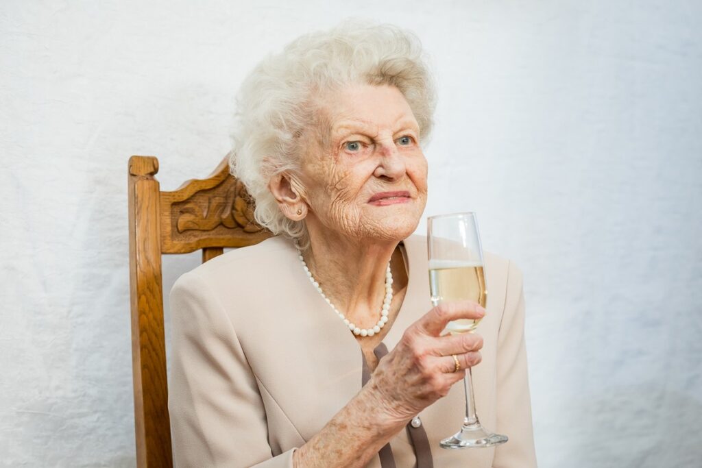 Wręczenie medalu Unitas Durat Genowefie Morek, fot. Tomasz Czachorowski/eventphoto.com.pl dla UMWKP