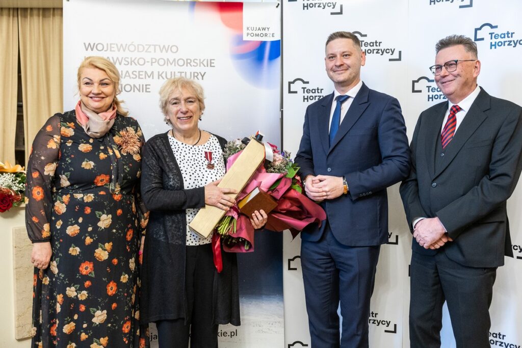 Award ceremony on the occasion of International Theatre Day, photo: Szymon Zdziebło/tarantoga.pl for UMWKP