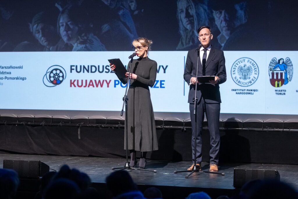 Premiera filmu „Dzieci Szmalcówki”, fot. Szymon Zdziebło/Tarantoga.pl dla UMWKP Premiere of the film ‘Children of Szmalcówka’, photo: Szymon Zdziebło/Tarantoga.pl for UMWKP