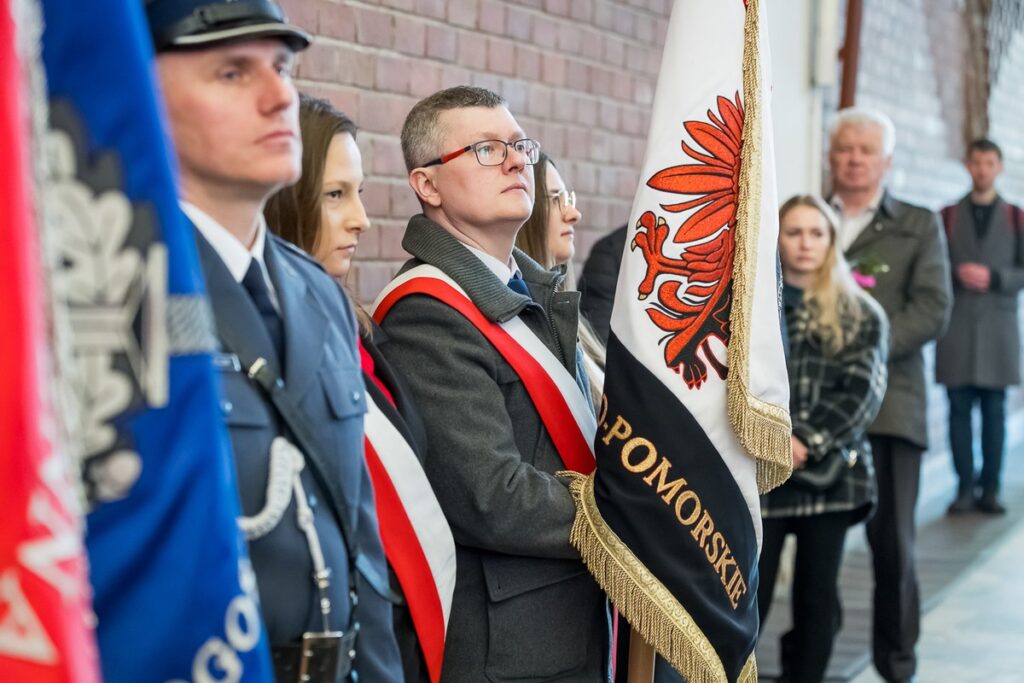 85th anniversary of the Katyń massacre, ceremonies in Bydgoszcz, photo: Tomasz Czachorowski/eventphoto.com.pl for UMWKP