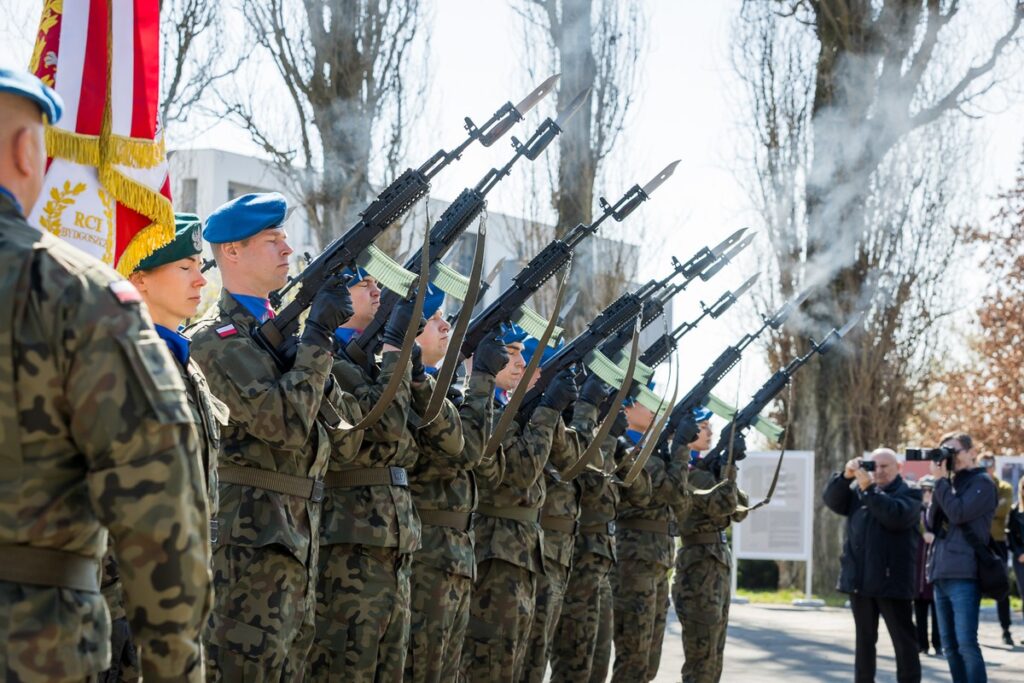 85th anniversary of the Katyń massacre, ceremonies in Bydgoszcz, photo: Tomasz Czachorowski/eventphoto.com.pl for UMWKP