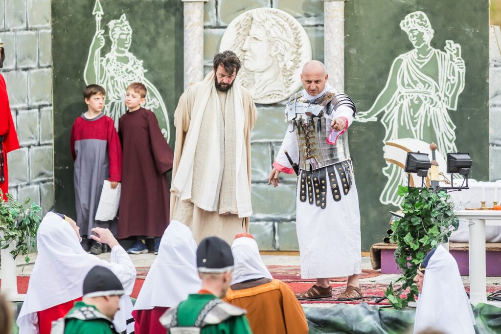 Misterium Męki Pańskiej w Dolinie Śmierci, fot. Tomasz Czachorowski/eventphoto.com.pl dla UMWKP