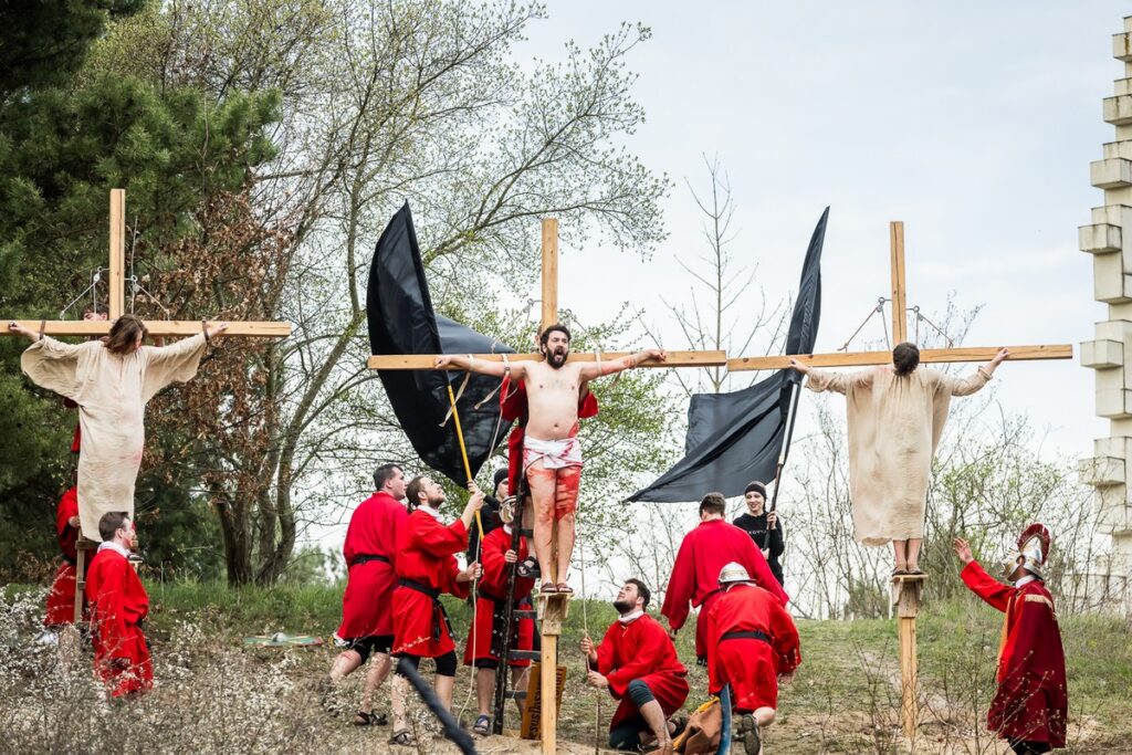 Misterium Męki Pańskiej w Dolinie Śmierci, fot. Tomasz Czachorowski/eventphoto.com.pl dla UMWKP