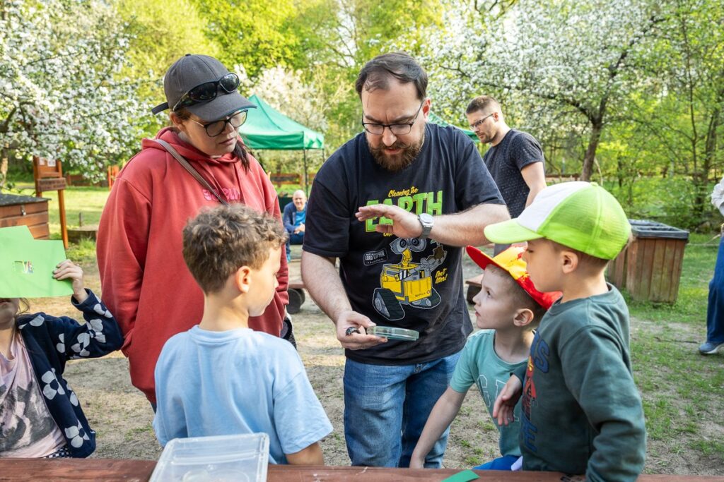 Earth Day at Barbarka, photo by Szymon Zdziebło / tarantoga.pl for UMWKP