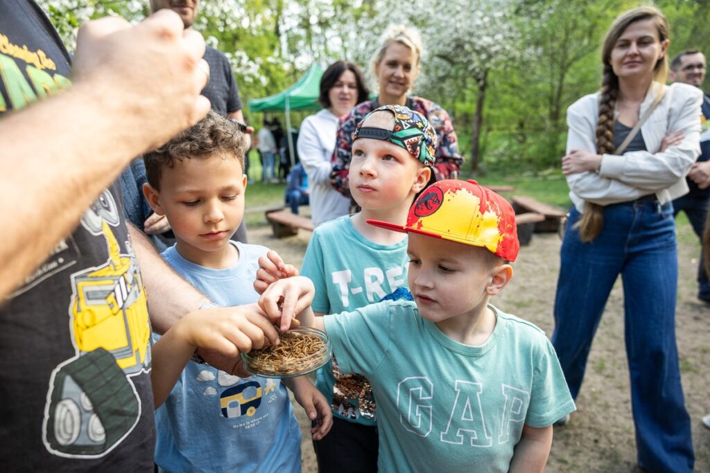 Earth Day at Barbarka, photo by Szymon Zdziebło / tarantoga.pl for UMWKP