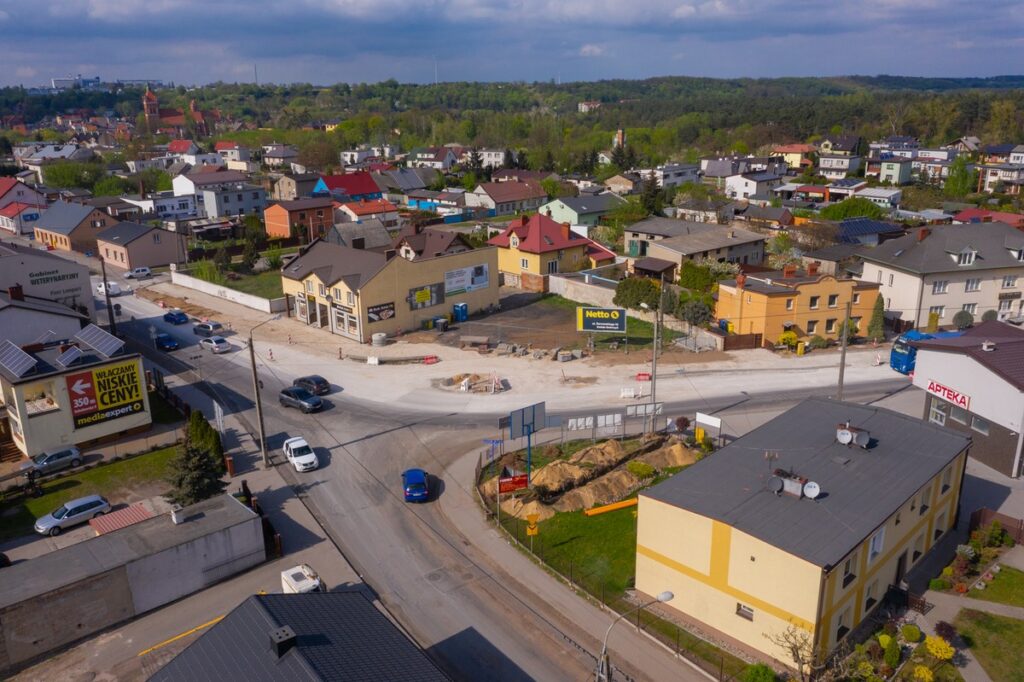 Budowa ronda w Golubiu-Dobrzyniu, fot. Mikołaj Kuras dla UMWKP